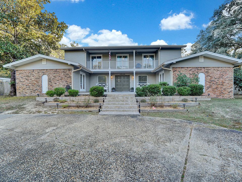 1044 Stephen Dr, Niceville, FL 32578 Zillow