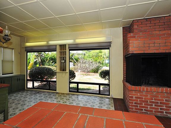 4th image of 1617-19 Plum St