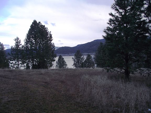 4th image of Nka Lake Shore Pines