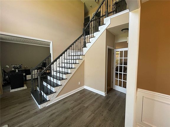 5th image of 4010 Magnolia Leaf Ln