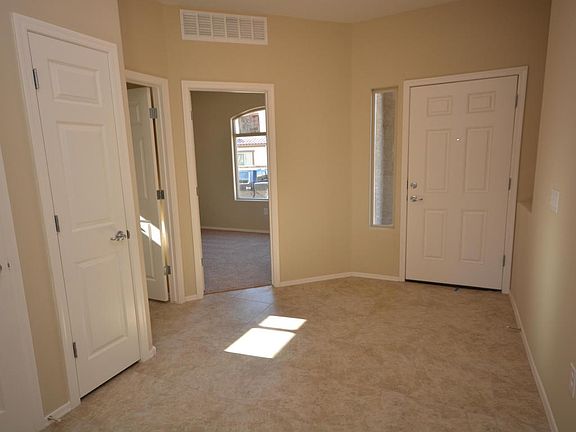 4th image of 8943 W Cloudwood Dr