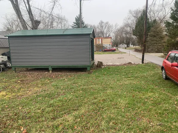 412 Cherry Aly, Augusta, KY 41002