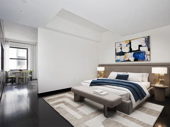 20 Pine Street 1812 image 3 of 13