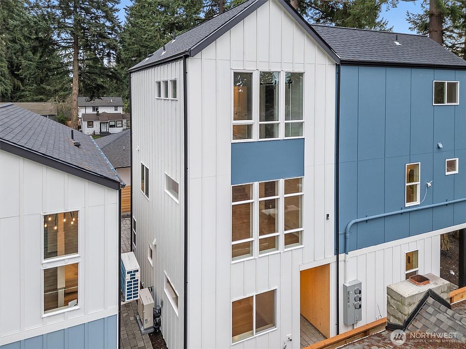 1st image of 14308 Roslyn Place N #B