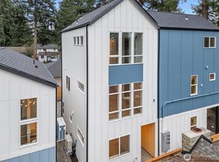 14308 Roslyn Place N #B, Seattle, WA