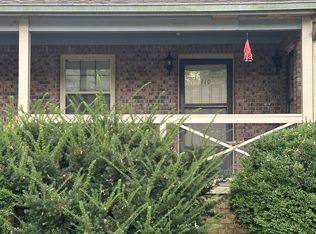 110 Greenwood Ln, Oak Ridge, TN 37830