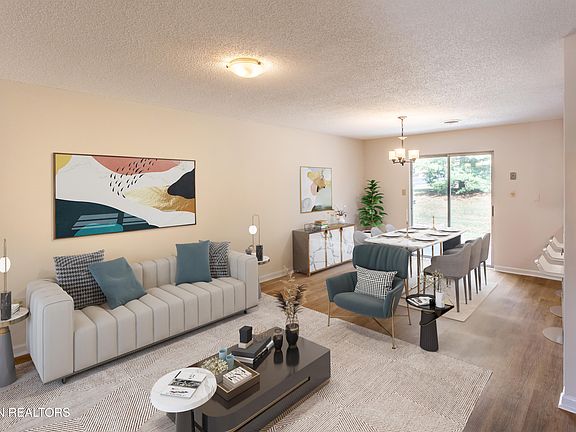 3rd image of 5105 Trace Manor Ln