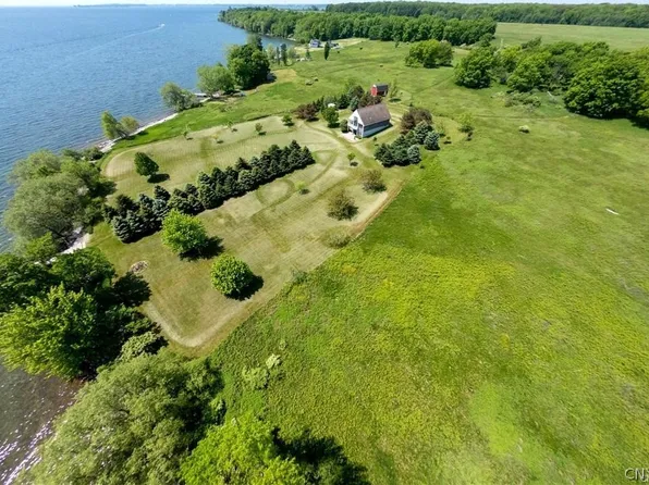 3972 Carleton Island Rd Suite 1, Cape Vincent, NY 13618