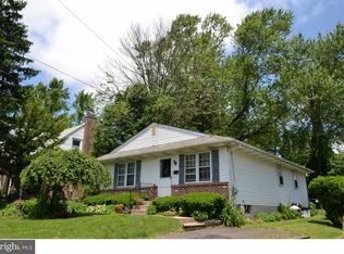 613 Fairhill St, Willow Grove, PA 19090