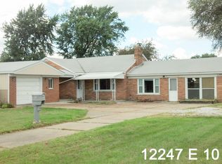 12247 E Ten Mile Rd, Warren, MI 48089