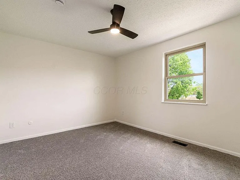 7406 Cimmaron Sta — Photo 22