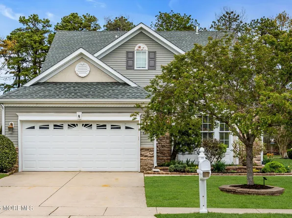 8 Ocean Grove Lane, Waretown, NJ 08758