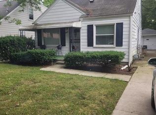 24281 Parklawn St, Oak Park, MI