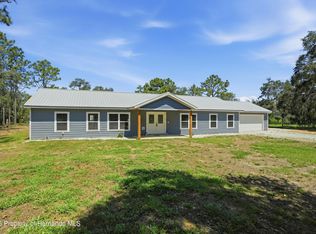6649 W Linden Dr, Homosassa, FL 34446