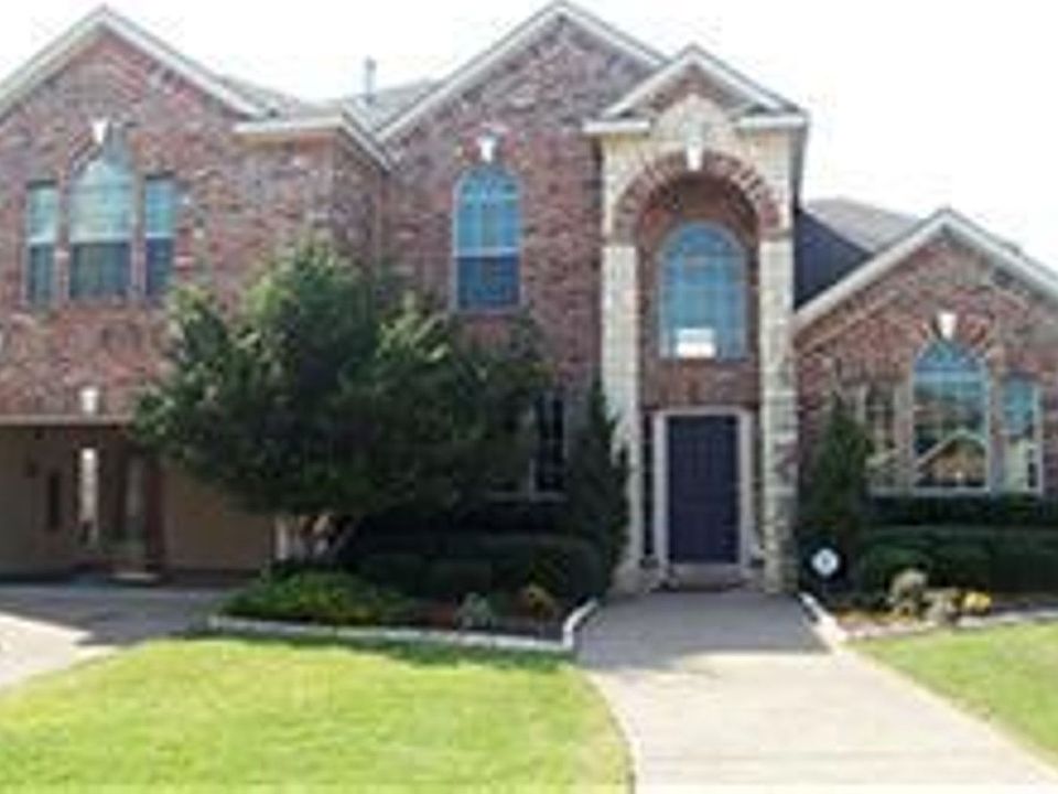 1st image of 309 Dover Heights Trl