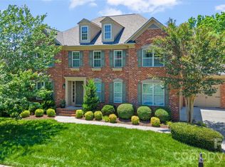 3207 Lakehurst Xing, Matthews, NC 28104