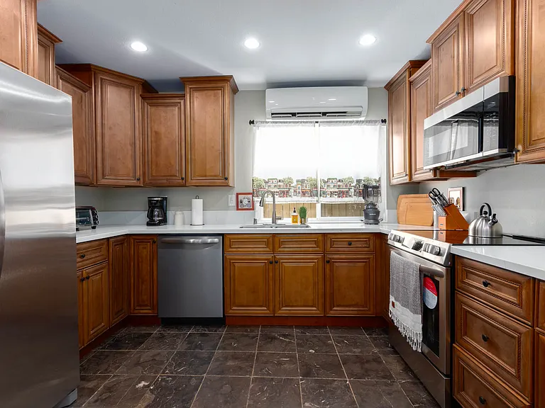 Fully stocked kitchen