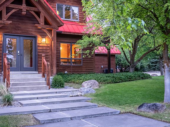 4th image of 435 Canyon Rd