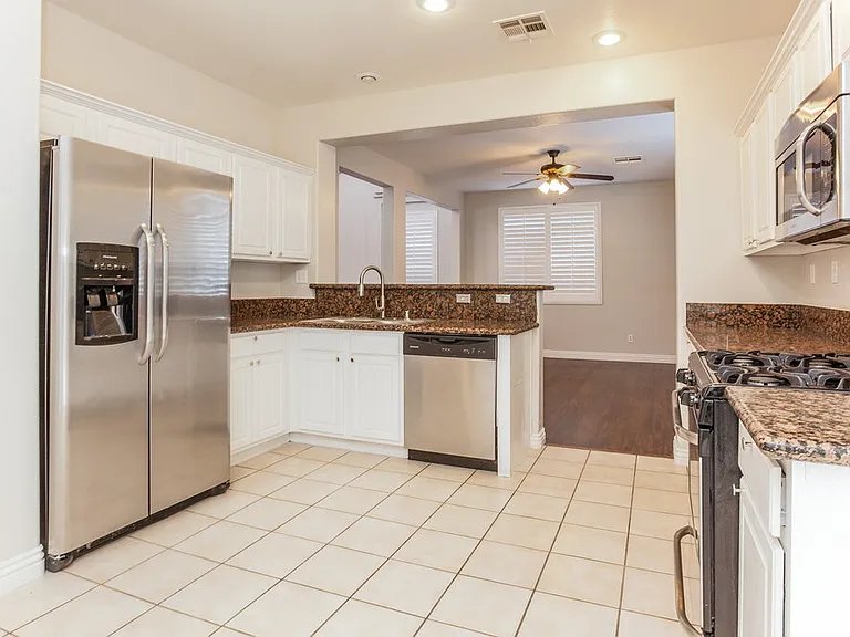 4509 Dagnar Ct — Photo 6