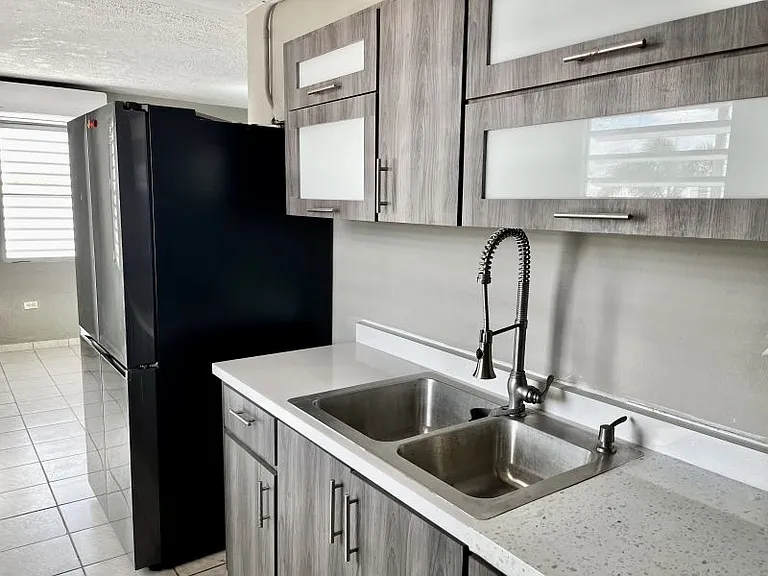 Urb Vistamar 903 Ave Galicia Piso 2 — Photo 3