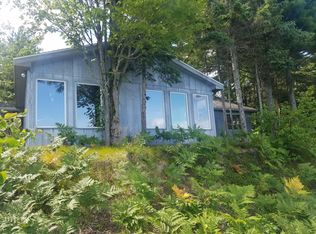 9622 N Whitefish Point Rd, Paradise, MI 49768