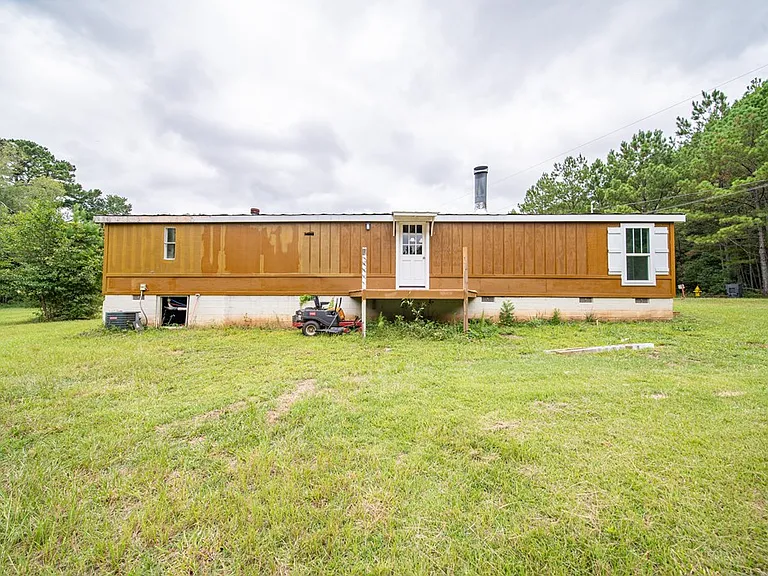 70 Shephard Dr — Photo 30