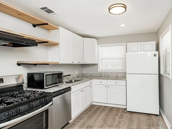 1425 W Chimes St, Baton Rouge, LA 70802