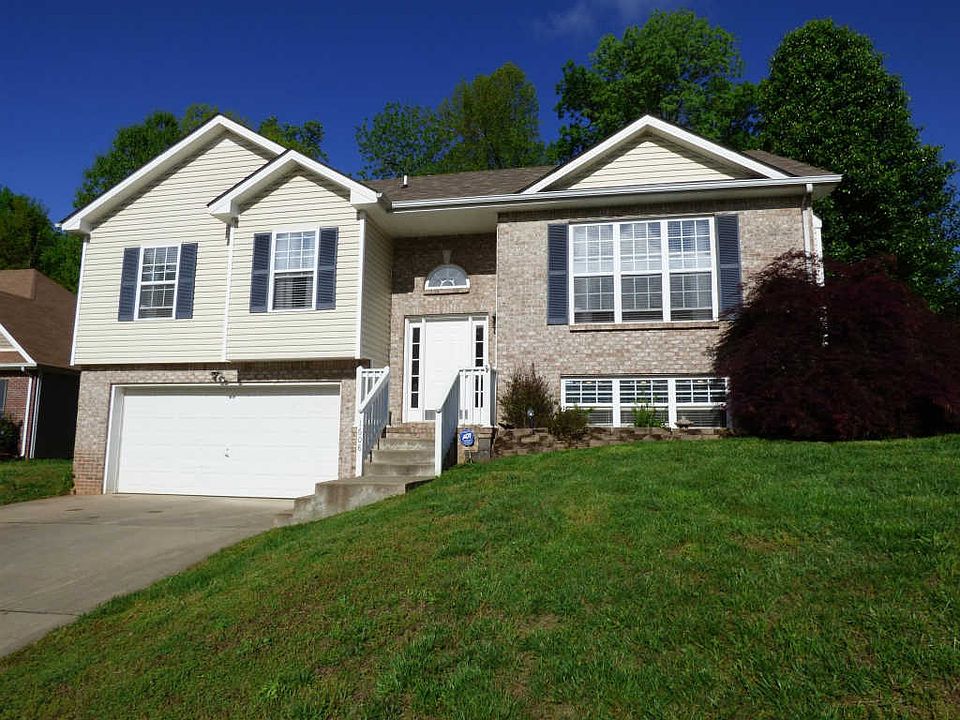 1st image of 1608 Cedar Springs Cir