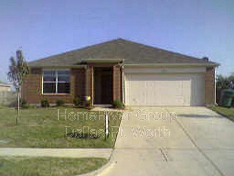 1st image of 607 River Run Dr