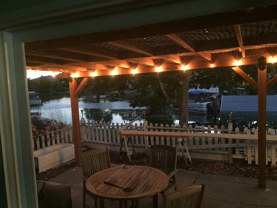 1st image of 12732 Island Cir