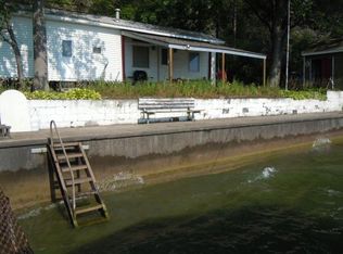 1065 Honoco Rd, Aurora, NY 13026