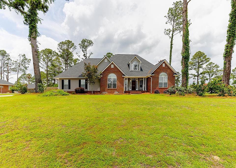 1st image of 5600 Nutmeg Cir