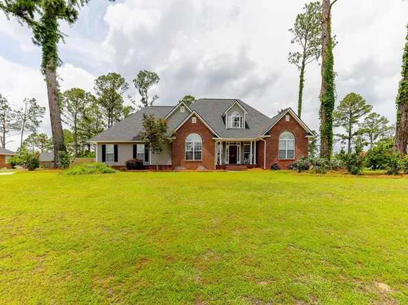 5600 Nutmeg Cir, Lake Park, GA 31636