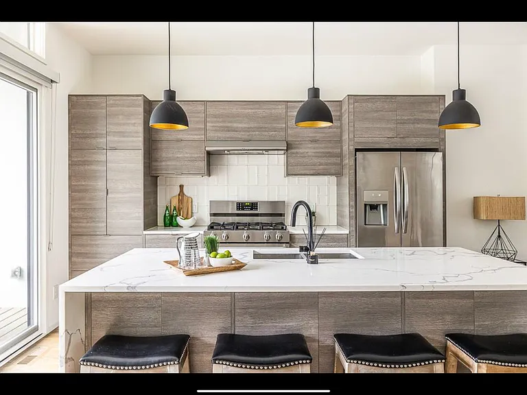 713 Moreland Ave SE #2 — Photo 14