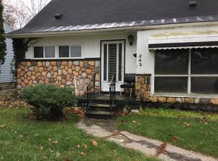 342 E Carpenter Rd, Flint, MI 48505