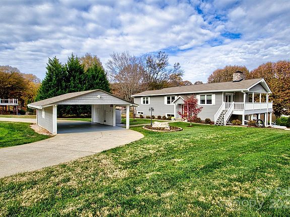 4th image of 4294 Candlewood Dr