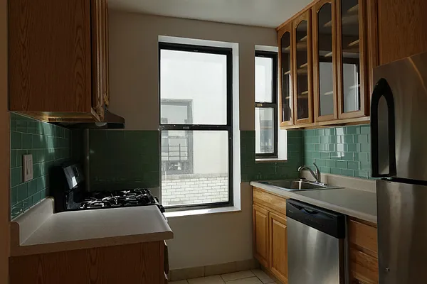 Rented by Sovereign Associates | media 3