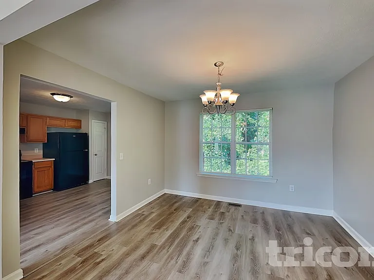 63 Twin Oaks Trl — Photo 3