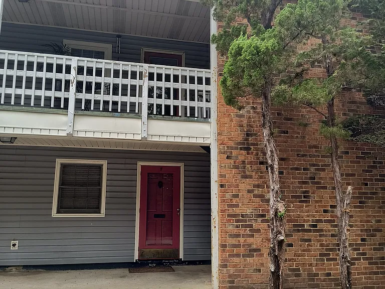 2890 Carriage Dr #F — Photo 12