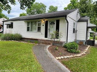 407 Hamilton Rd, Knoxville, TN 37920