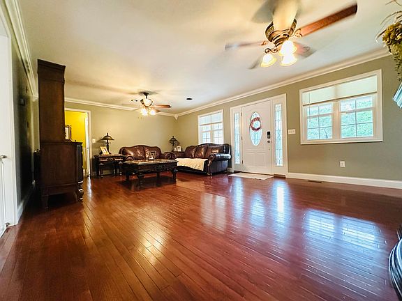 2nd image of 174 Collins Gibson Rd