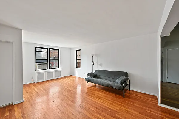 Sold by Oxford Property Group | media 4