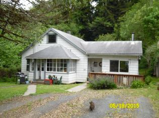 63683 Harriet Rd, Coos Bay, OR 97420