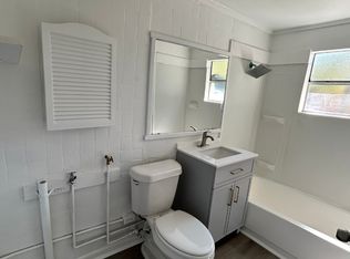 612 Campbell St, Seguin, TX 78155