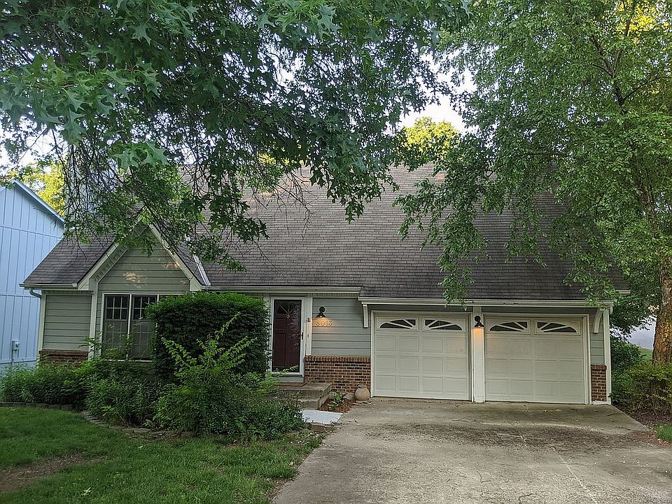 Front of home from curb