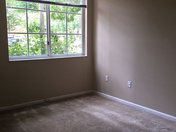 5th image of 4844 N State Road 7 #2105