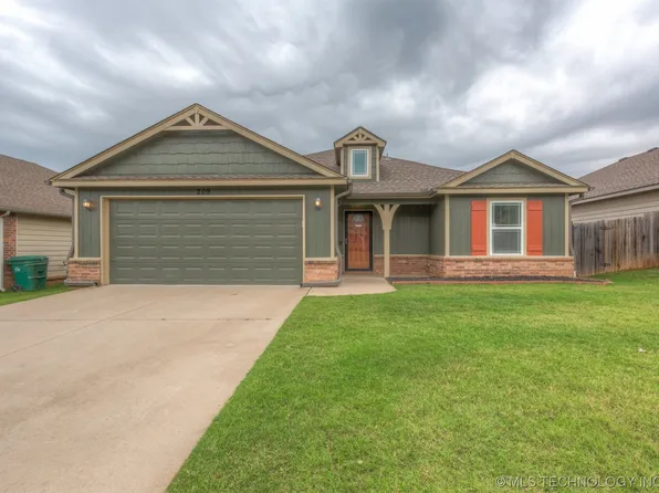 209 W 46th St, Sand Springs, OK 74063