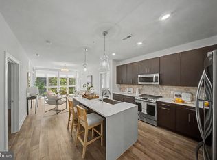 1761 Old Meadow Rd #220, McLean, VA 22101