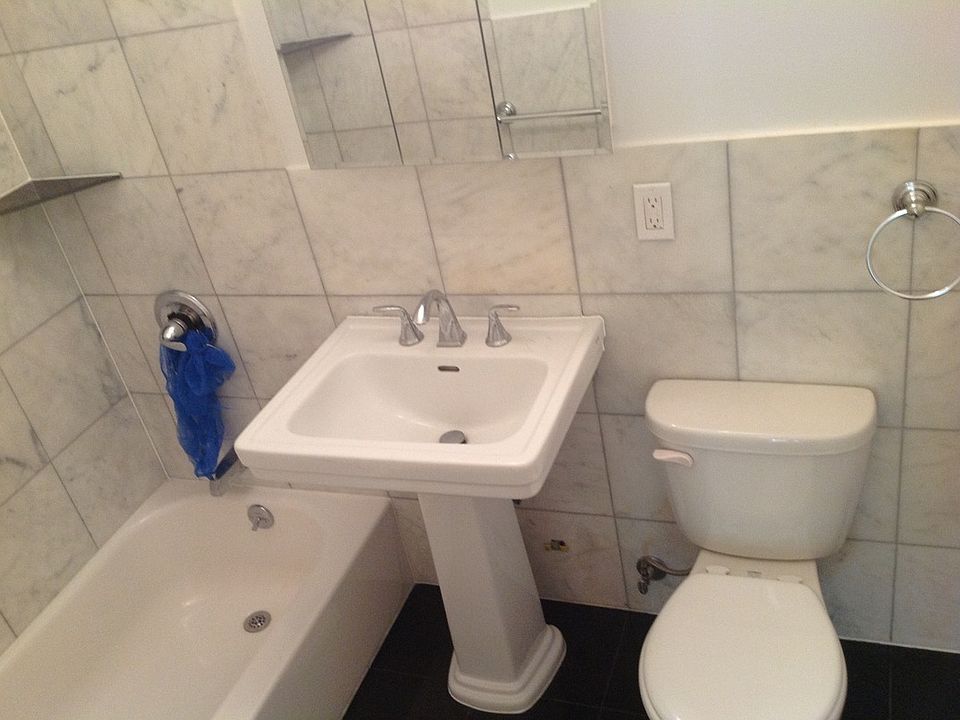 1st image of 61 E 125th St Frnt 1