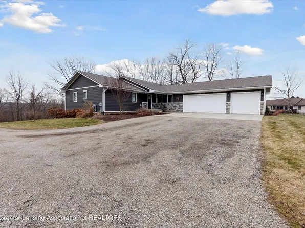 13291 Audrey Ln, Grand Ledge, MI 48837